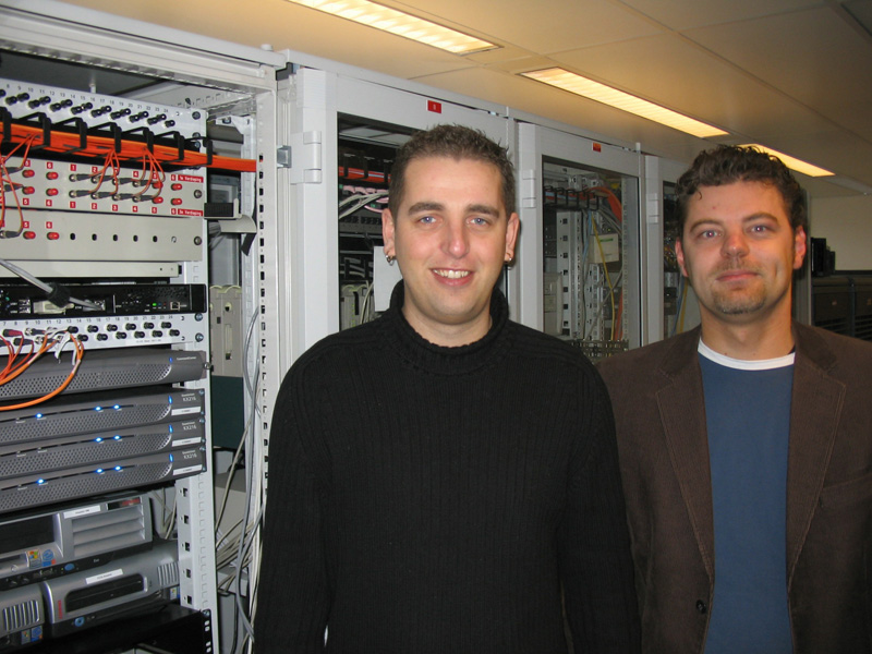 Fred Meijer (System and Network Management Coordinator) and Jeroen Groeneweg (System Manager) of the Dutch National Lottery.